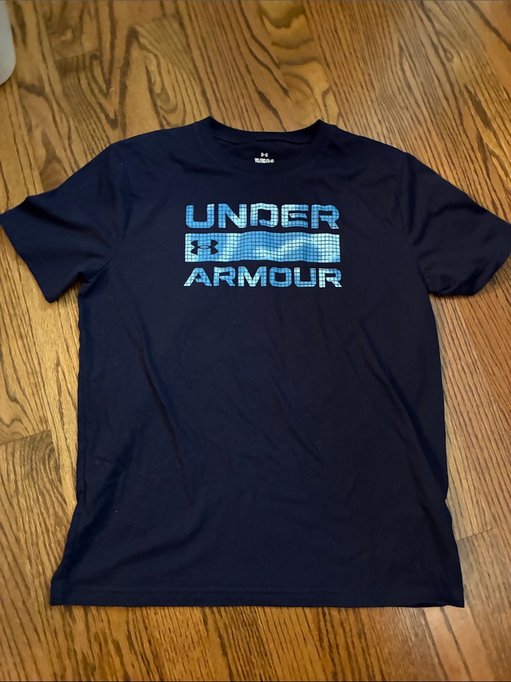 Under Armour boys large navy blue royal blue logo Tee